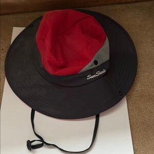 Stylish Red and Black Sunshade Hat with Wide Brim
